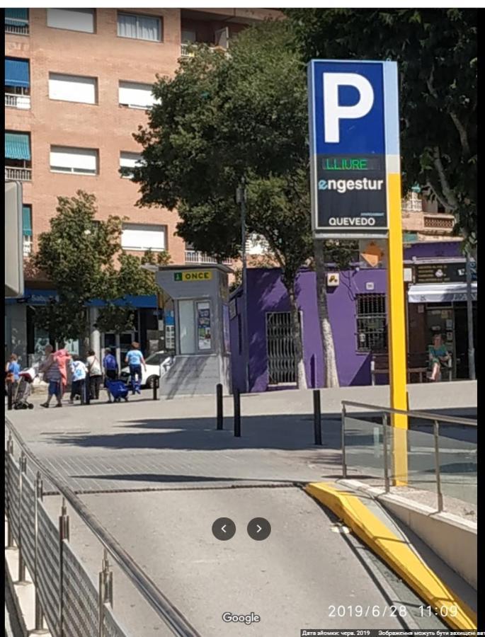 Metro La Salut Leilighet Badalona Eksteriør bilde